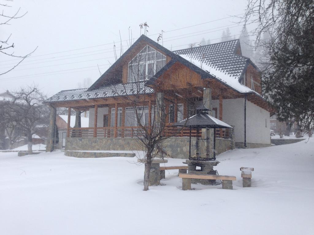Cottage Familiya Verkhovyna Esterno foto