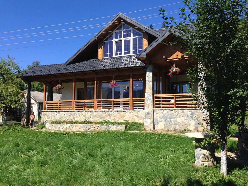 Cottage Familiya Verkhovyna Esterno foto
