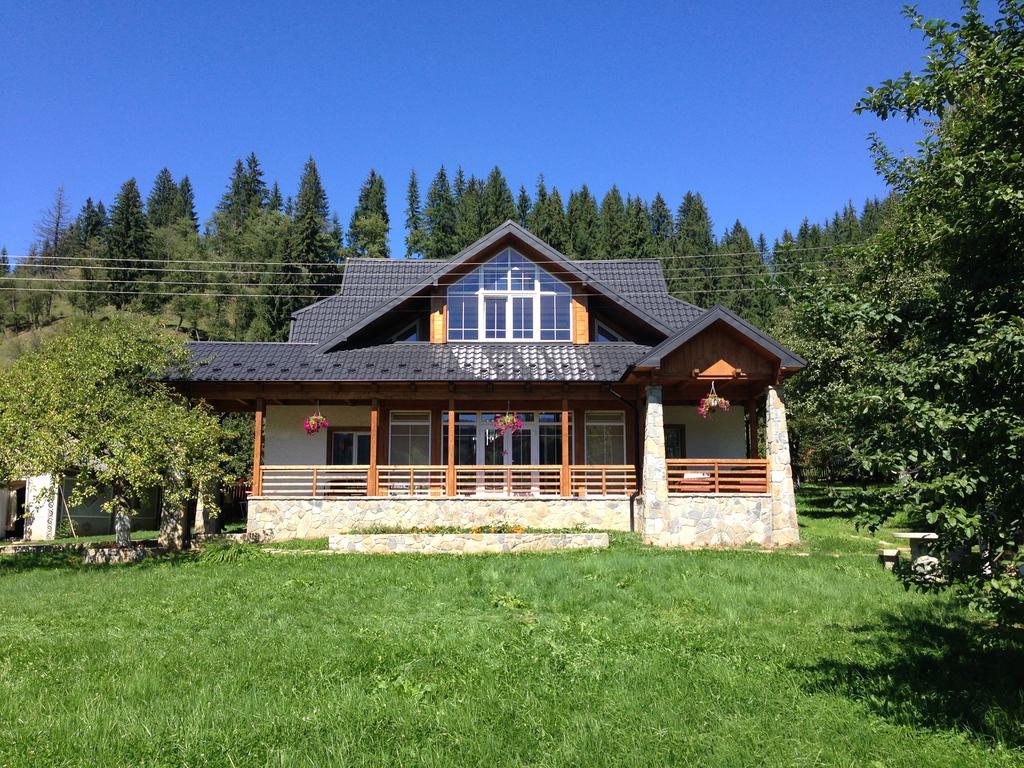 Cottage Familiya Verkhovyna Esterno foto
