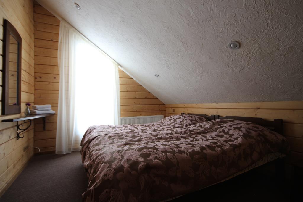 Cottage Familiya Verkhovyna Esterno foto